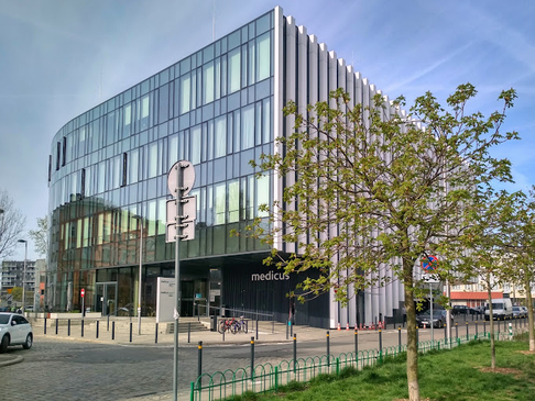 Slider image (2) Medicus Clinic